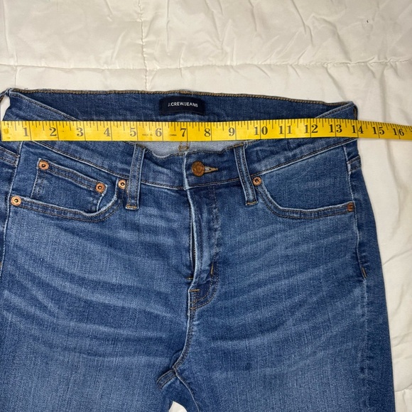 J Crew Toothpick Classic Blue Women's Jeans Size 28.     #29 - Picture 5 of 11